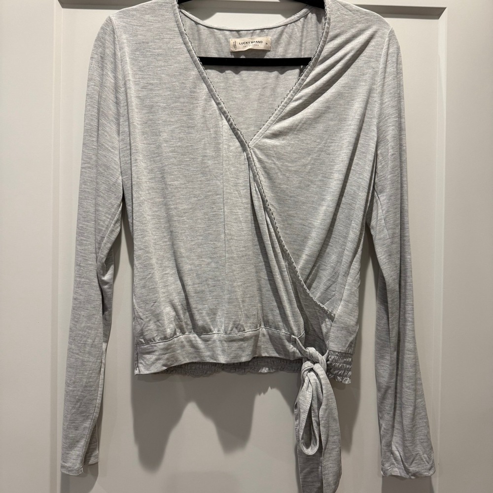 Minimalist Y2K Lucky Brand Gray Modal Wrap Tie Waist Surplice Top Women's M
